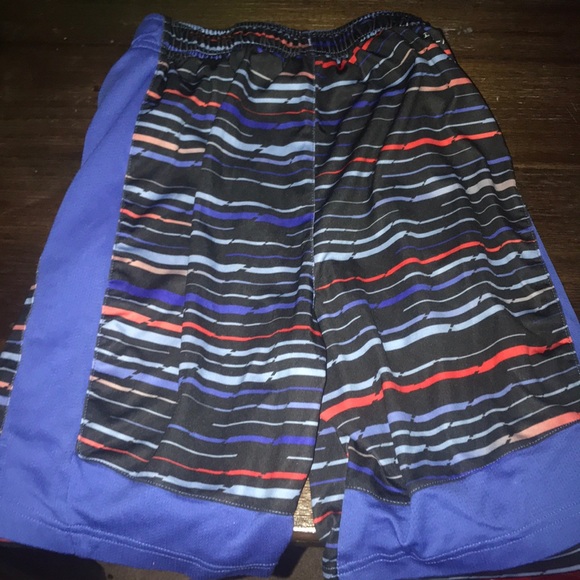 Nike rainbow shorts - Picture 2 of 2